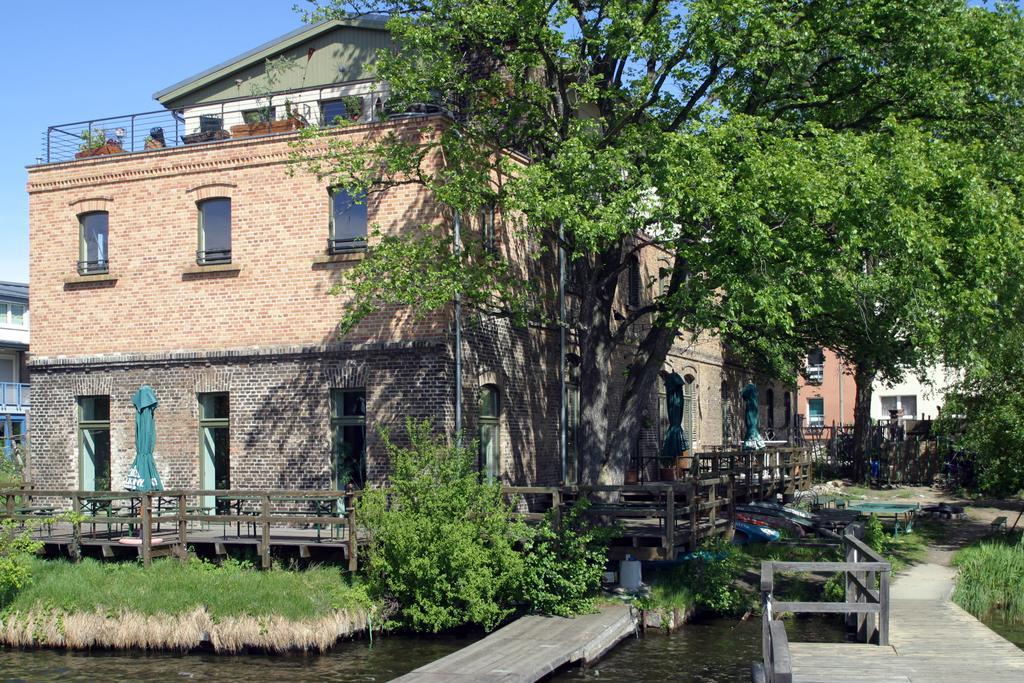 Seminar- Und Gaestehaus Flussbad Gartenstrasse Berlin Eksteriør bilde